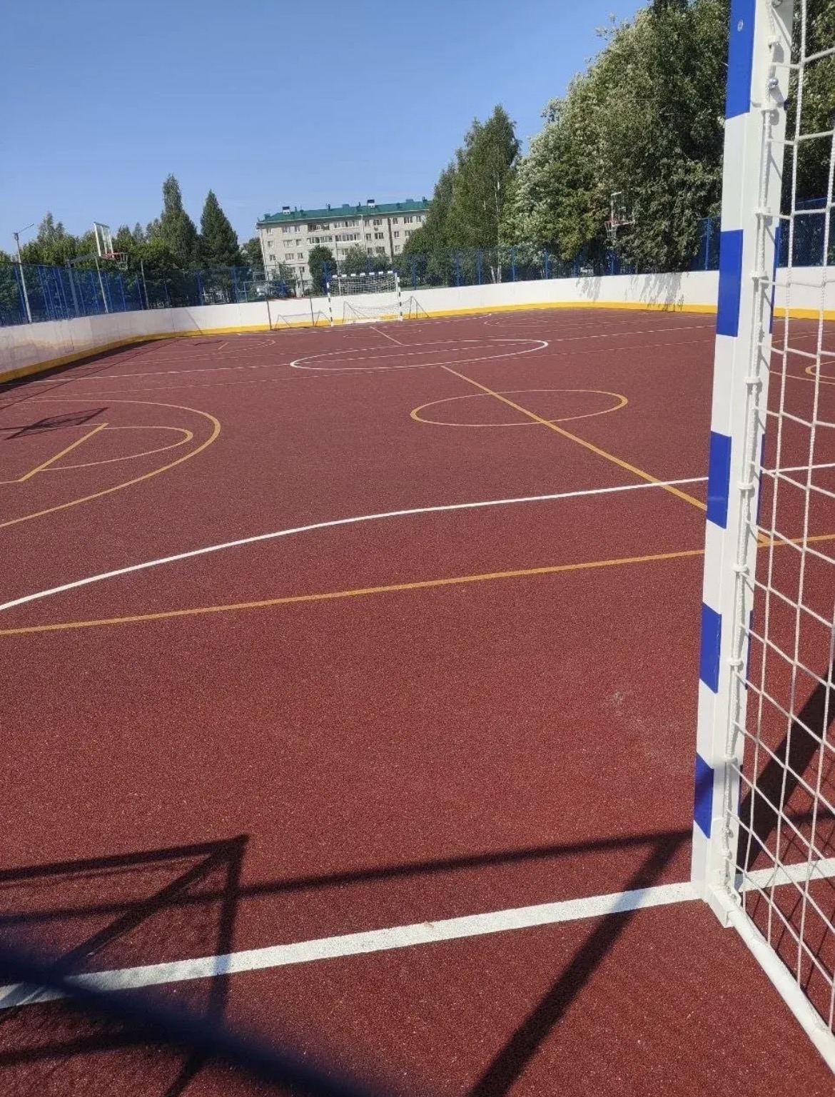 Ввод в эксплуатацию многофункциональной площадки на базе хоккейной коробки г.Йошкар-Ола.