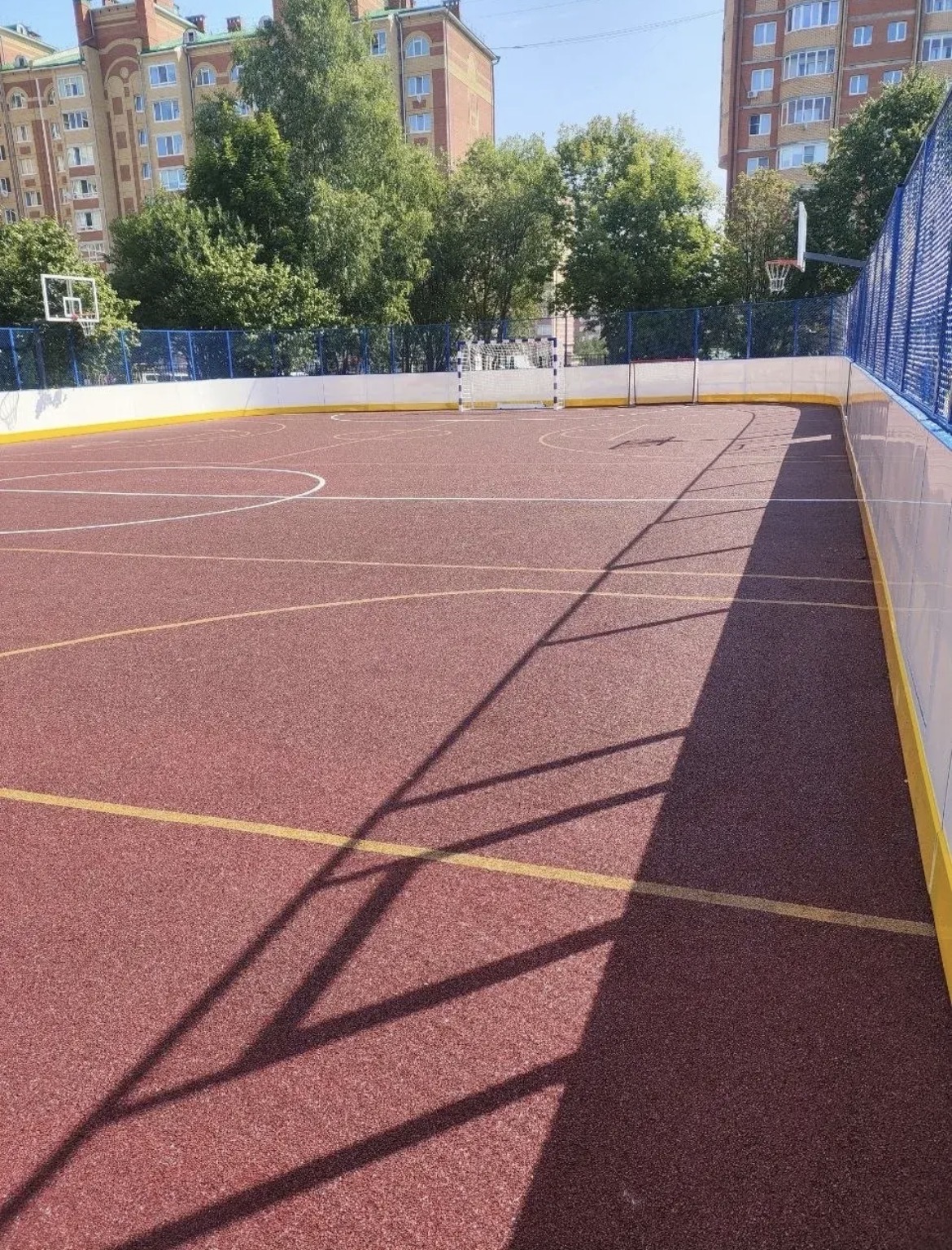 Ввод в эксплуатацию многофункциональной площадки на базе хоккейной коробки г.Йошкар-Ола.